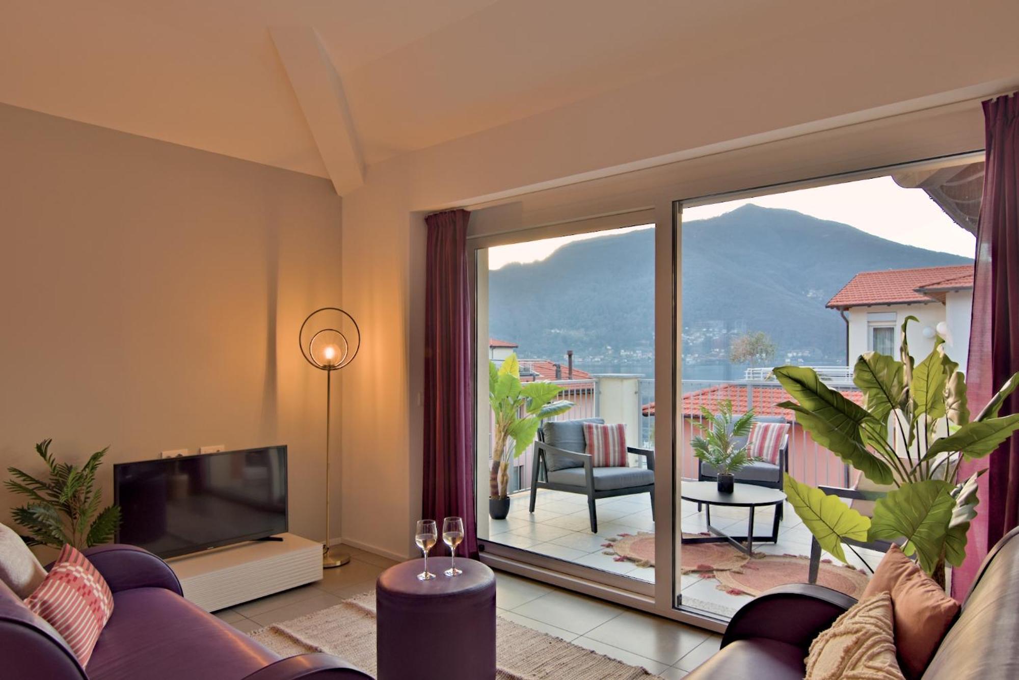 Golfo Gabella Lake Resort Maccagno Exterior foto